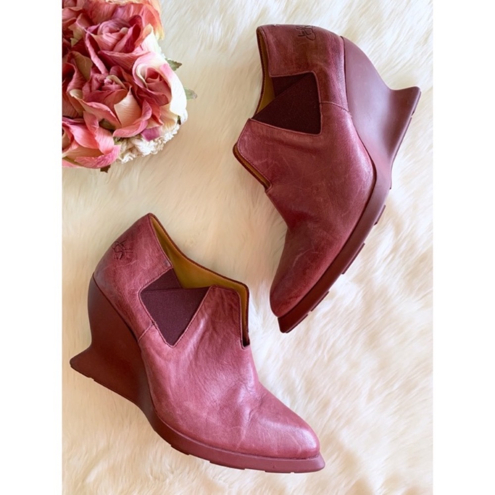 John Fluevog Ishshoes Quiver Heels